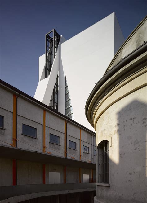 feste fondazione prada|prada foundation oma.